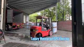 Waterproof SPC Flooring Wood Grain Luxury Vinyl